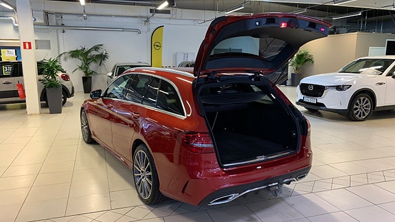 Mercedes-Benz C220 d 8 of 17