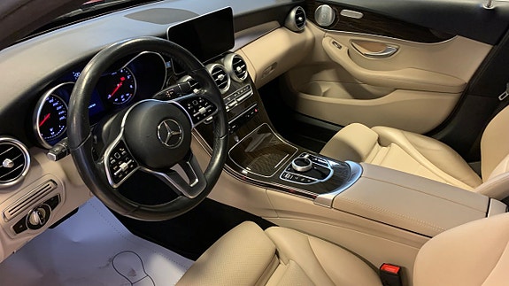 Mercedes-Benz C220 d 5 of 17