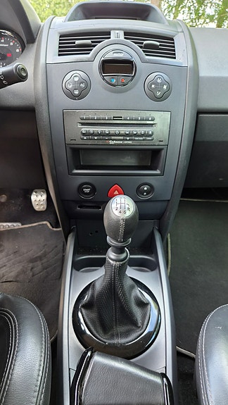 Renault Megane II 6 of 8