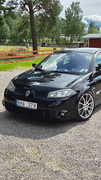 Renault Megane II 7 of 8
