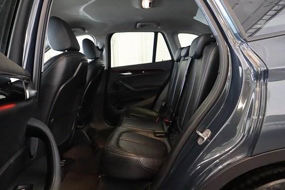 BMW X1 20 of 21