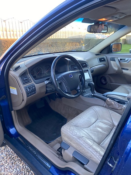 Volvo XC70 6 of 7