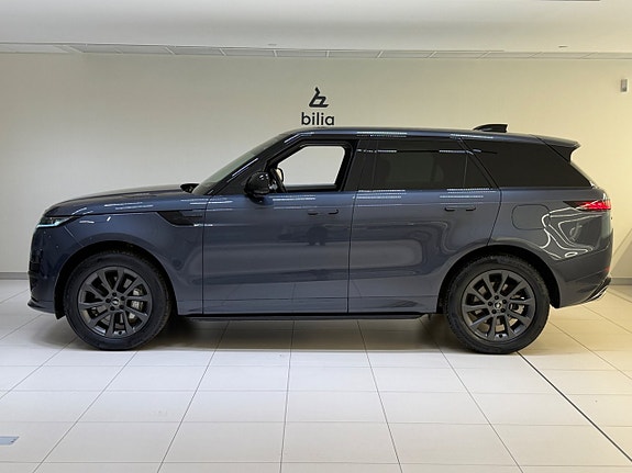 Land Rover Range Rover Sport 3 of 22