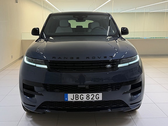 Land Rover Range Rover Sport 2 of 22