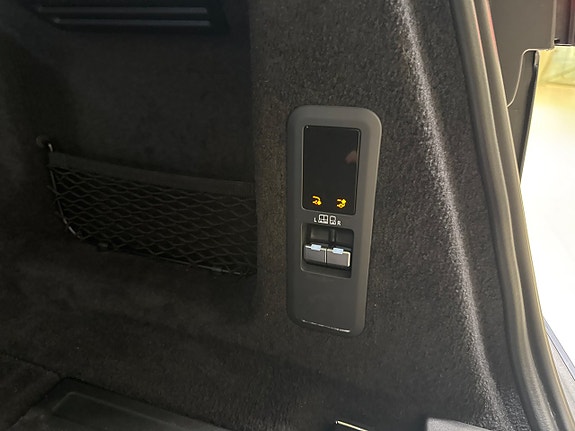 Land Rover Range Rover Sport 22 of 22