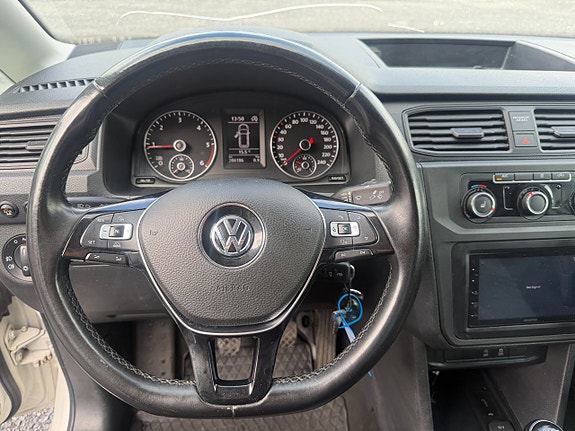 Volkswagen Caddy Maxi 8 of 13