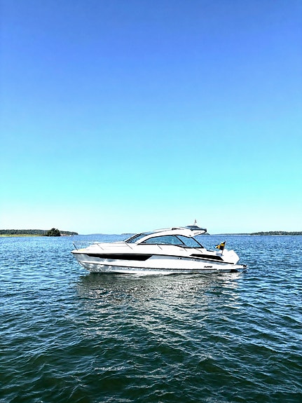 Flipper 900ST, Mercury V8 250 hk X 2 2 of 16
