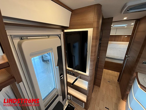Rapido I196M ALDE MERCEDES Queenbed Automat 10 of 27