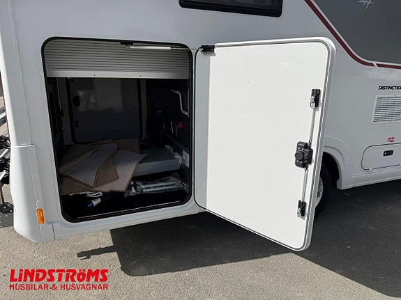 Rapido I196M ALDE MERCEDES Queenbed Automat 26 of 27