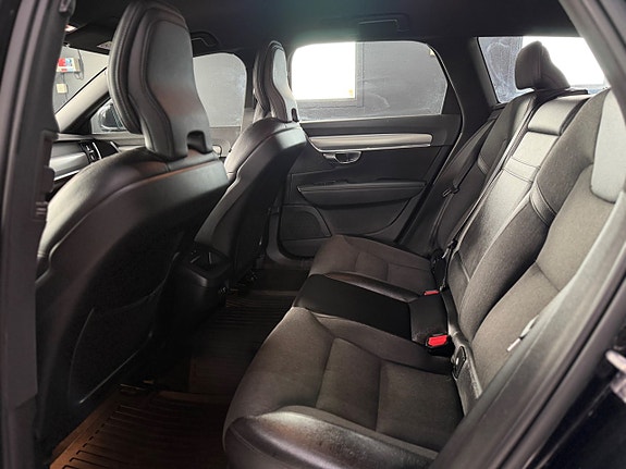 Volvo V90 13 of 14