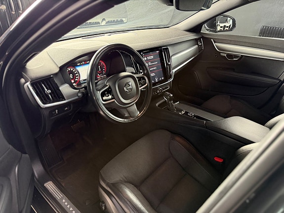 Volvo V90 6 of 14