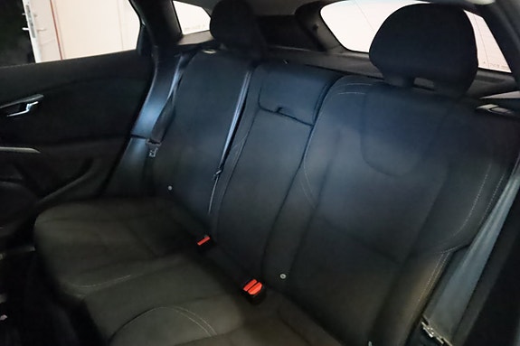 Volvo V40 19 of 19