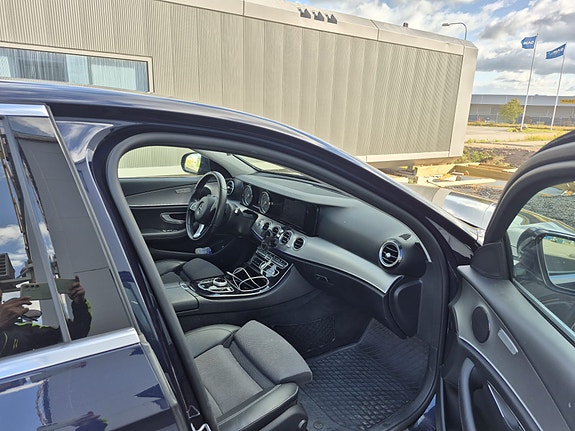 Mercedes-Benz E220 d 5 of 12