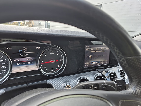Mercedes-Benz E220 d 7 of 12