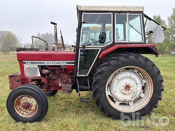 Traktor INTERNATIONAL 584 2 of 6