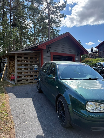 Volkswagen Golf IV 3 of 5