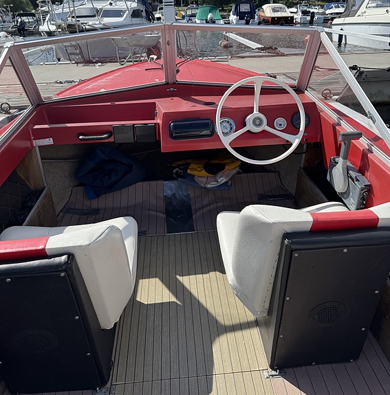 Ockelbo T16U + Yamaha 70hk (Körklart paket med 30-trailer) 4 of 9