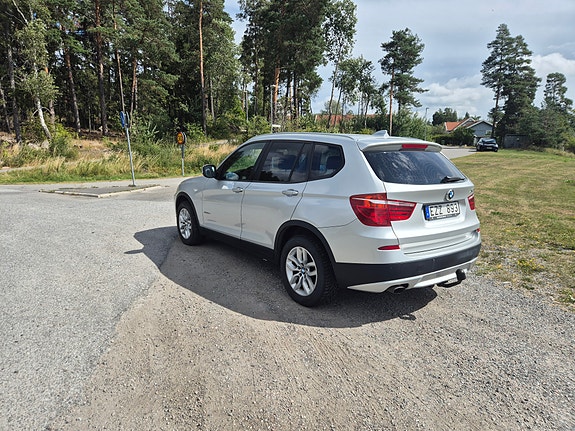BMW X3 2 of 8