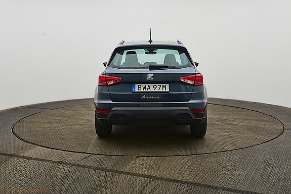 Seat Arona 3 of 8