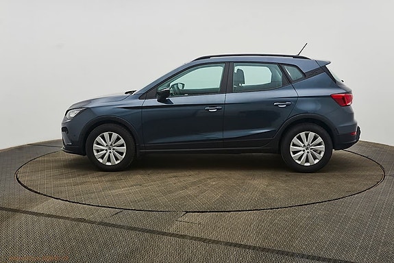 Seat Arona 4 of 8