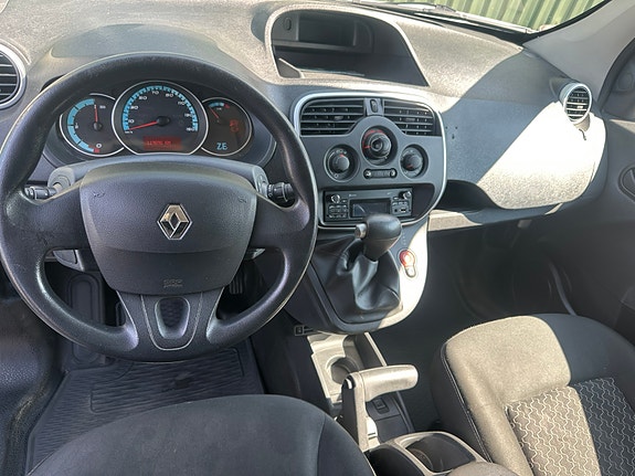 Renault Kangoo Express 4 of 5