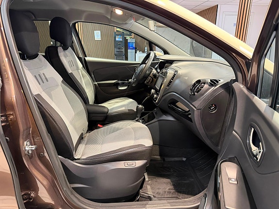 Renault Captur 18 of 24