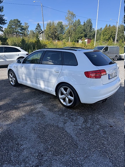 Audi A3 2 of 11