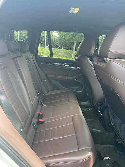 BMW X3 3 of 6
