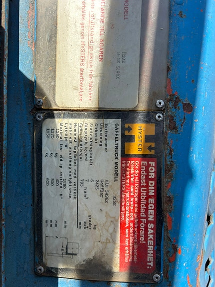 Hyster 4 of 8