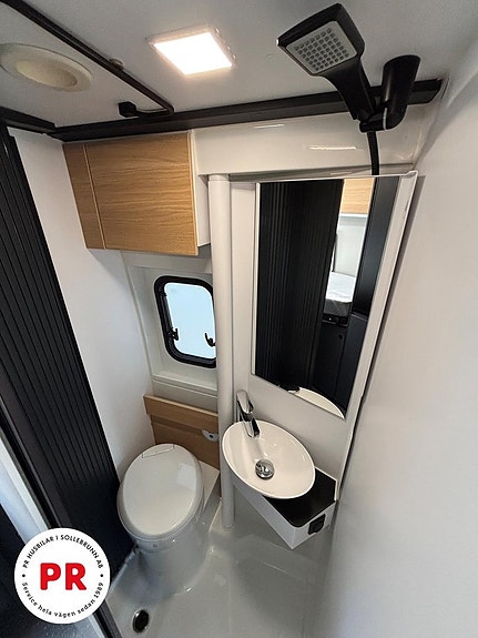 Adria TWIN 640SLB 8 of 13