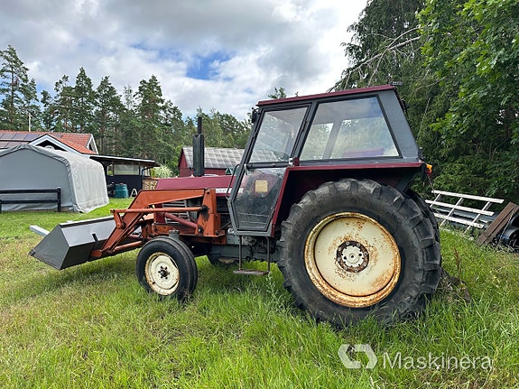 Traktor Ursus C-385 2 of 27