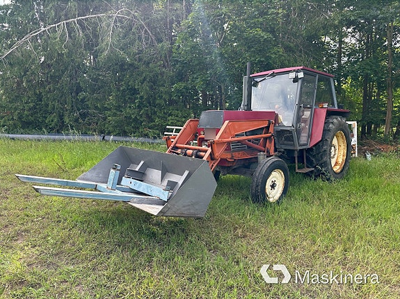 Traktor Ursus C-385 8 of 27