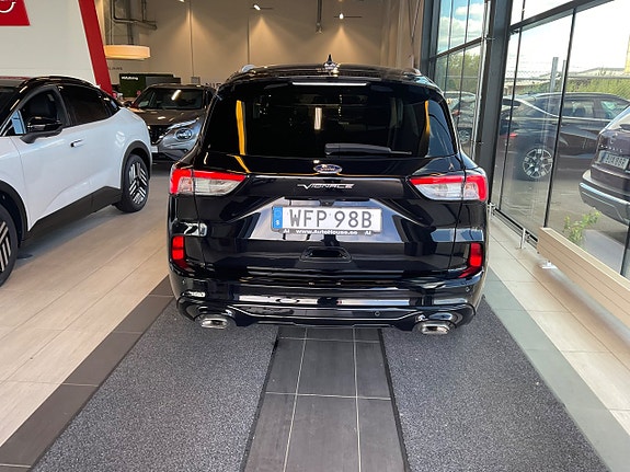 Ford Kuga 3 of 9