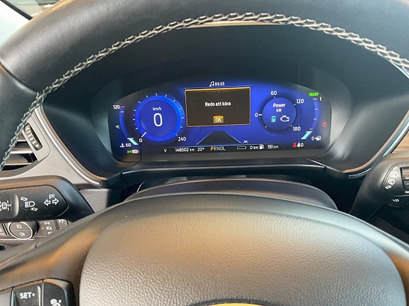 Ford Kuga 6 of 9