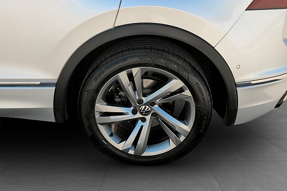 Volkswagen Tiguan 10 of 10