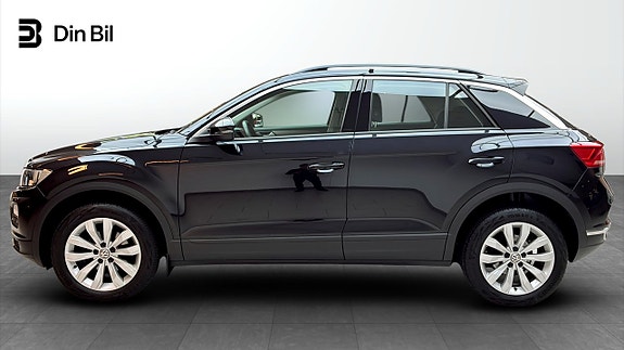 Volkswagen T-Roc 2 of 12