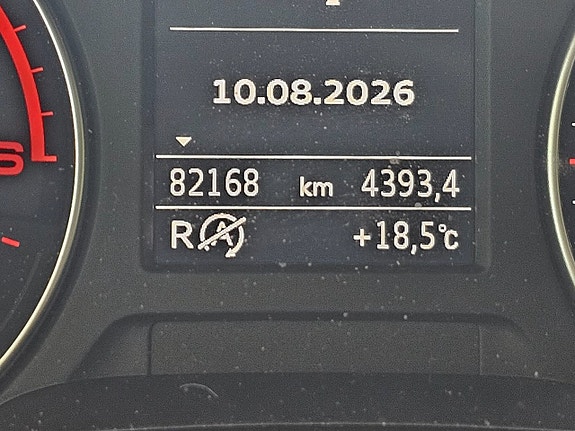 Audi Q2 14 of 16