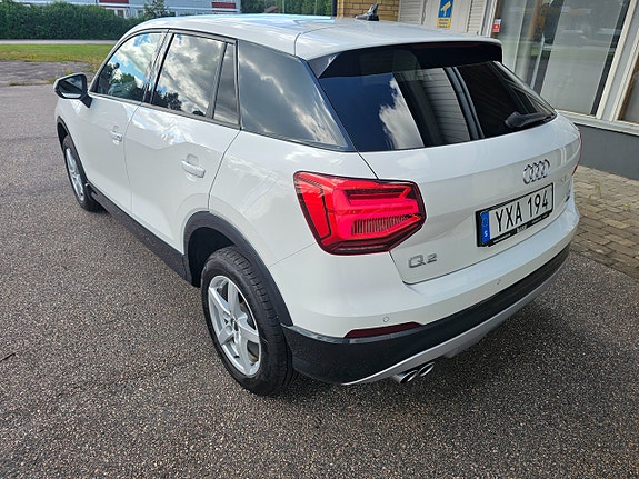 Audi Q2 5 of 16