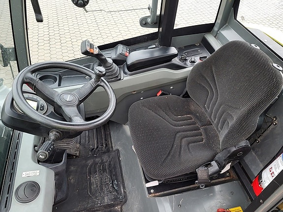 Begagnad Kramer 5035 / lastmaskin 1800kg 7 of 7