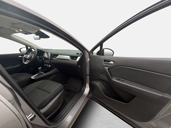 Renault Captur 11 of 30