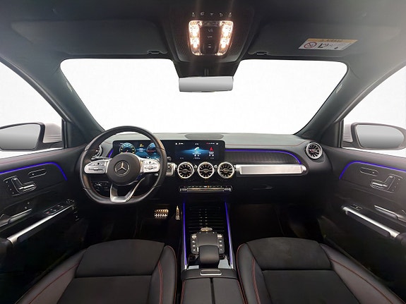 Mercedes-Benz EQB300 14 of 30