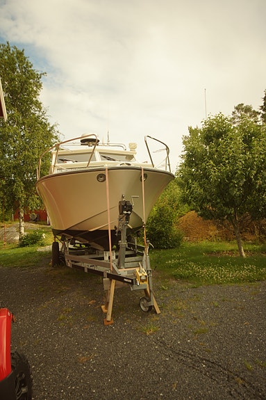 Transportbåt eller komfortabel semesterbåt för familjen 3 of 23