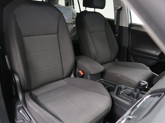 Volkswagen Tiguan Allspace 21 of 30