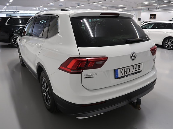 Volkswagen Tiguan Allspace 8 of 30
