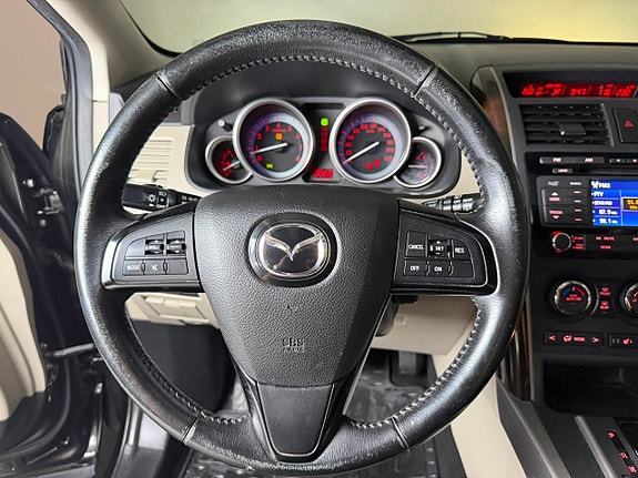 Mazda CX-9 13 of 18