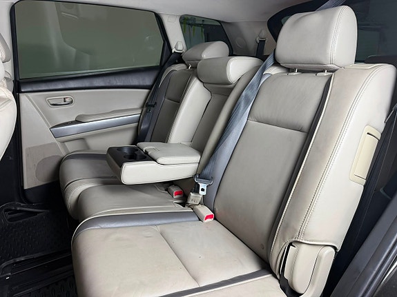 Mazda CX-9 11 of 18