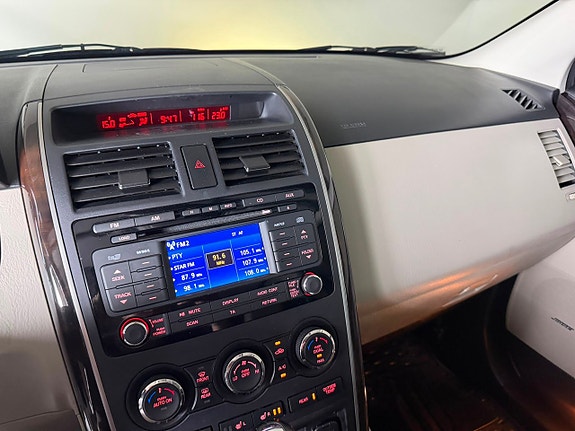 Mazda CX-9 14 of 18