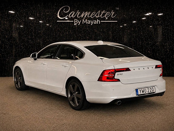 Volvo S90 3 of 18
