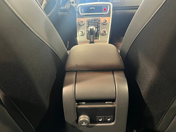 Volvo V60 21 of 25