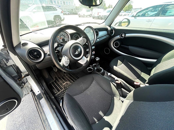 MINI Clubman Cooper SD 4 of 4